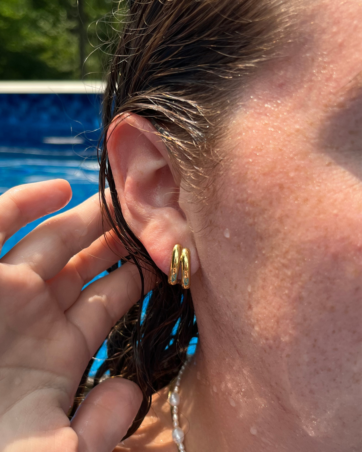 Echo Hoop Studs
