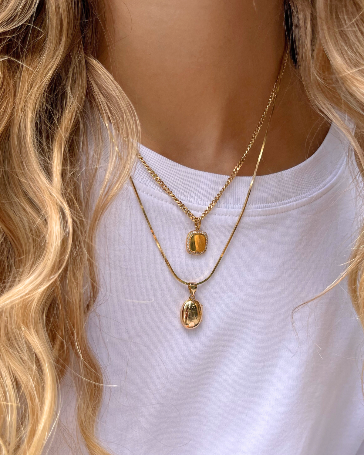 Pavé Framed Square Pendant