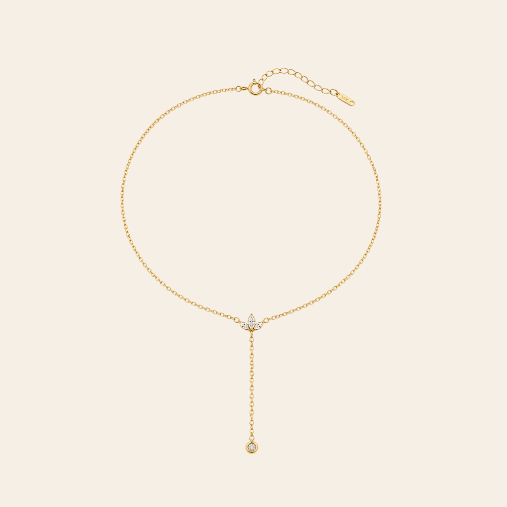 Lotus Lariat